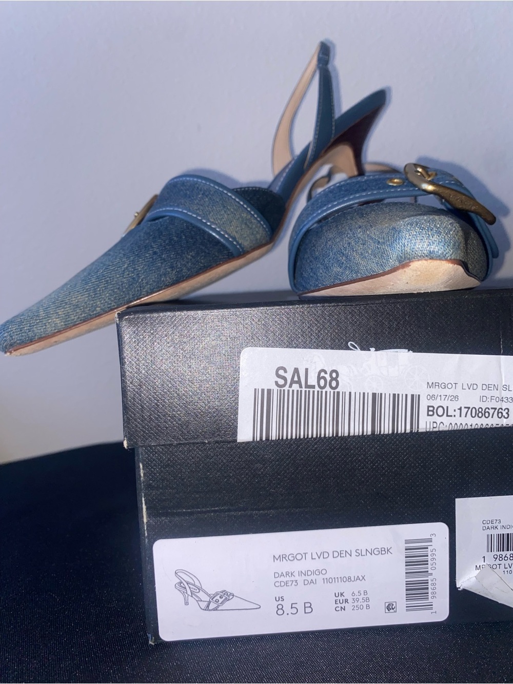 Coach Blue Denim Pointed Slingback Heels with Buckle Sz 8.5 - Picture 3 of 10
